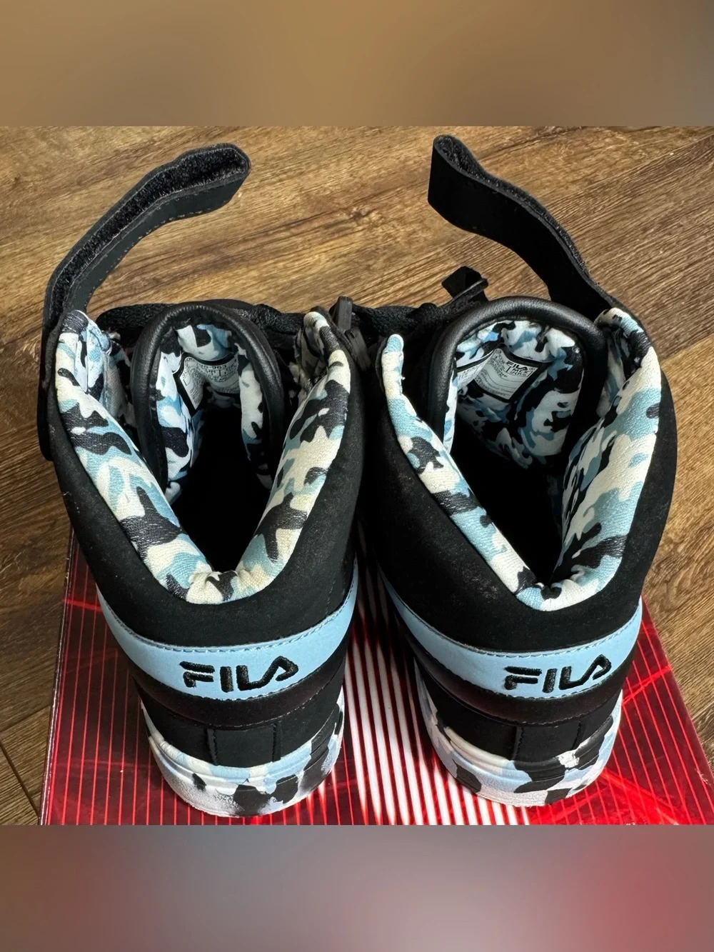 FILA Boys High Top Sneakers Black Blue Camo Size 1.5Y